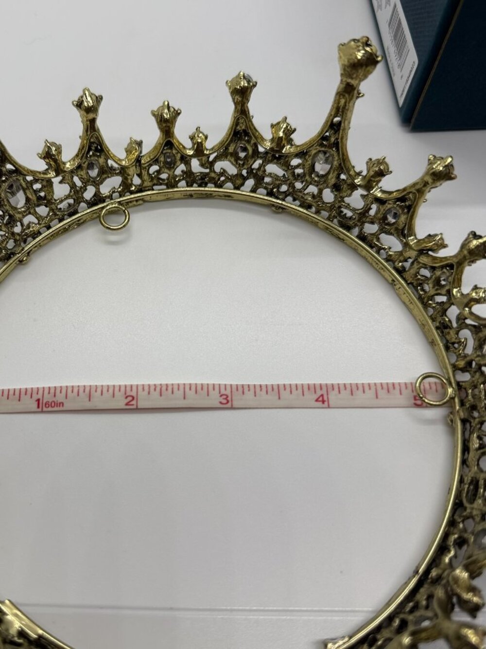 Crown - Picture 7 of 7